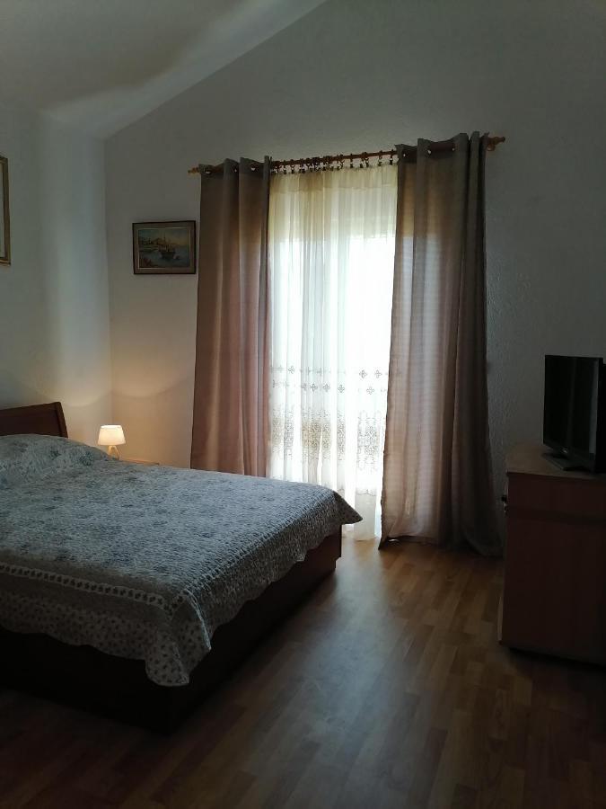 Apartments Vedrana Razanj Bagian luar foto
